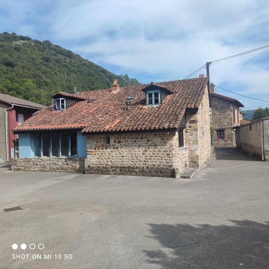 Casa Rural El Amparuco Treceno Ngoại thất bức ảnh